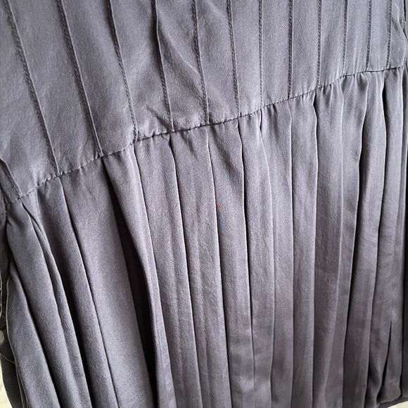 Rag and Bone super HIGH quality silk tank top-blouse pleated size 6 - Picture 6 of 8